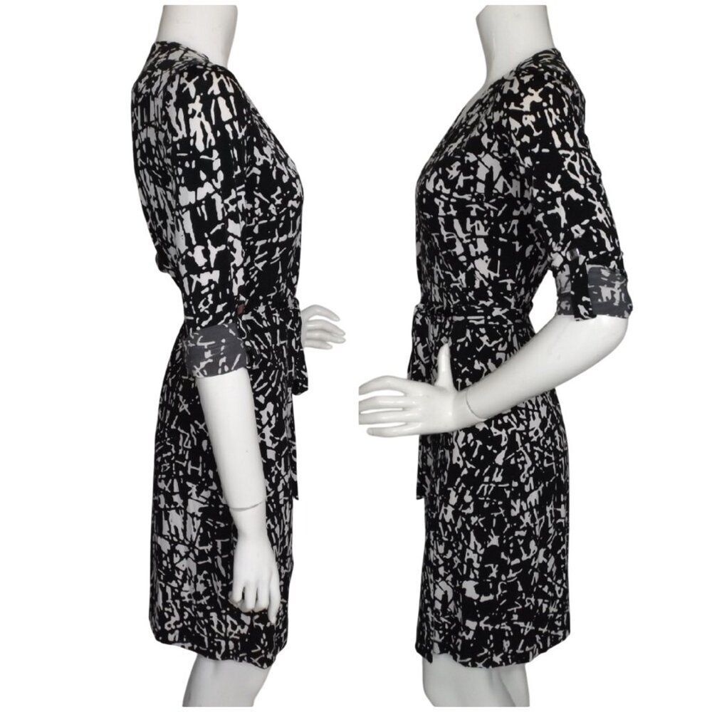 CALVIN KLEIN Wrap Dress, 4, Black Abstract, Tab sleeves/Roll-up, V-neck/Surplice - Picture 9 of 11